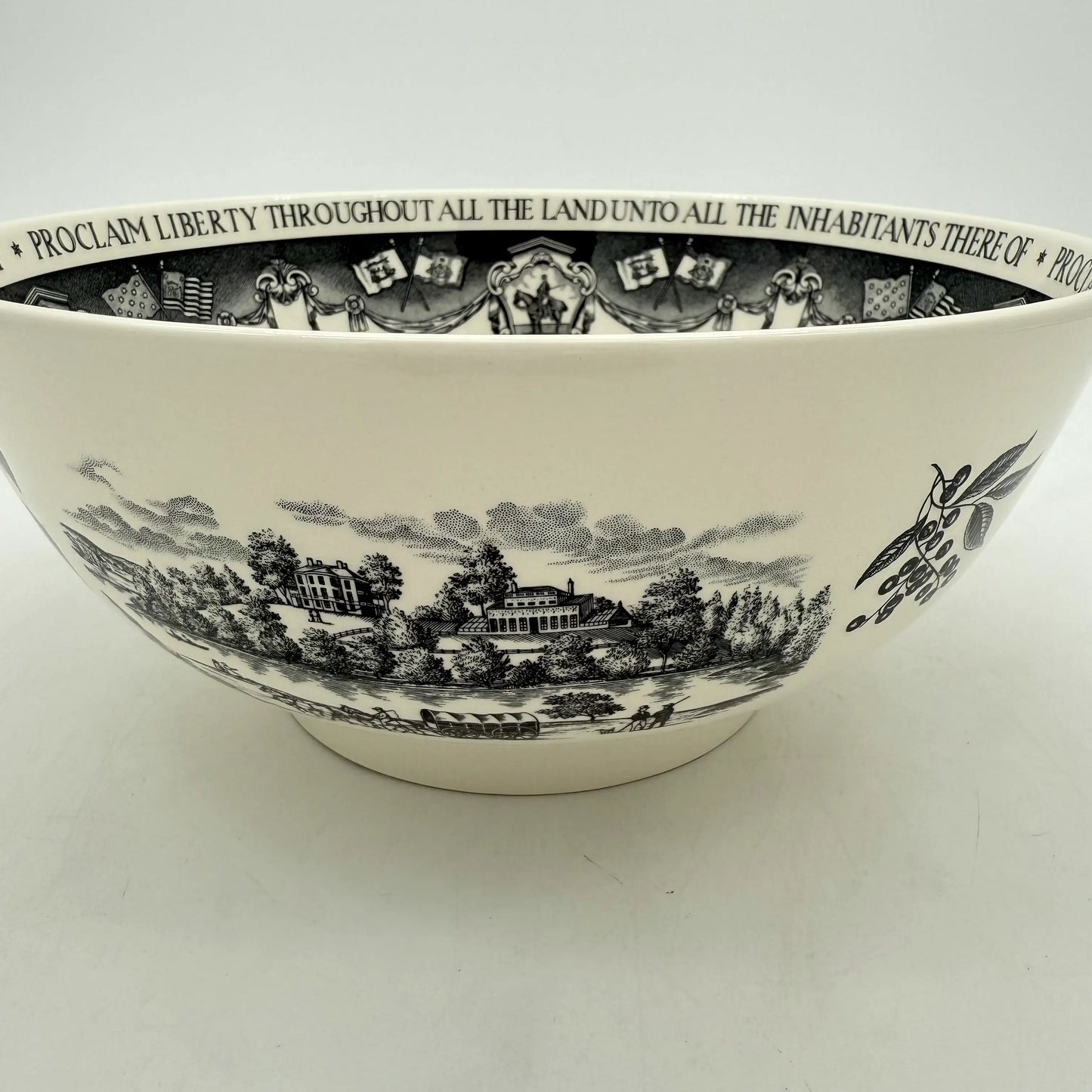 Wedgwood "Philadelphia Bowl" — Signing the Articles of Confederation in 1778