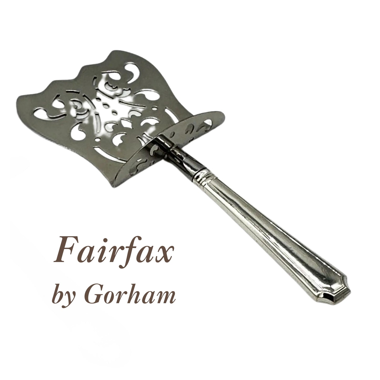 Serving utensils in classic patterns