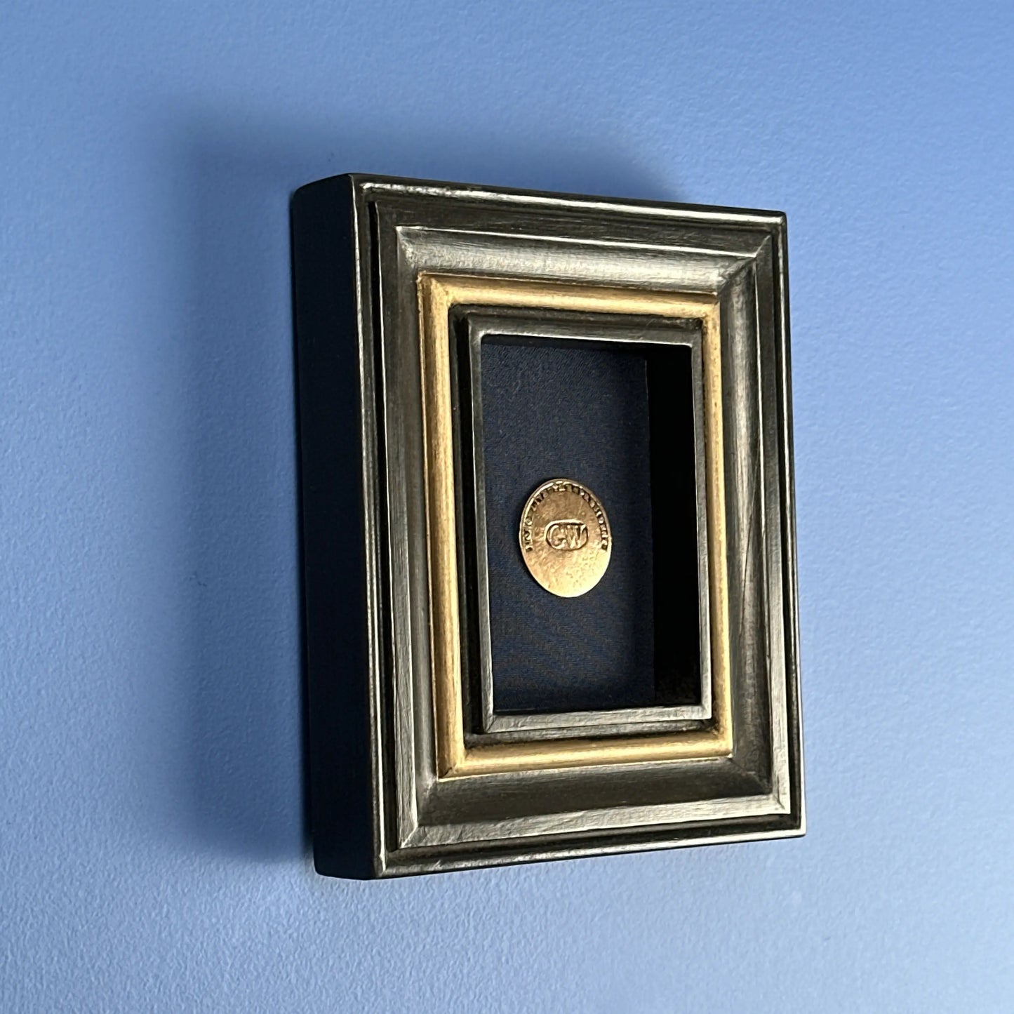 George Washington 1789 "GW" Inaugural Button — "LONG LIVE THE PRESIDENT" — Includes certificate of authenticity