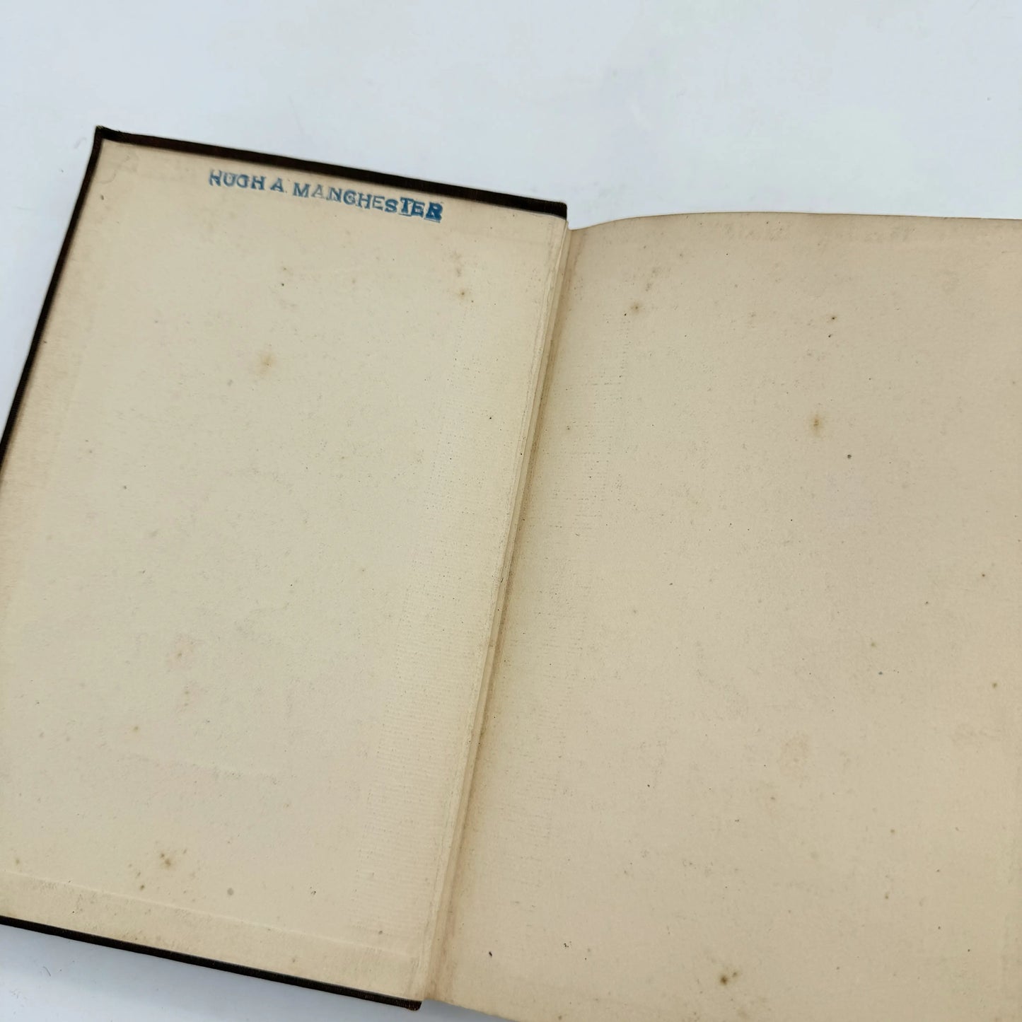 "Maxims of Washington: Compiled for use in schools, libraries, and all American Homes" — 1894