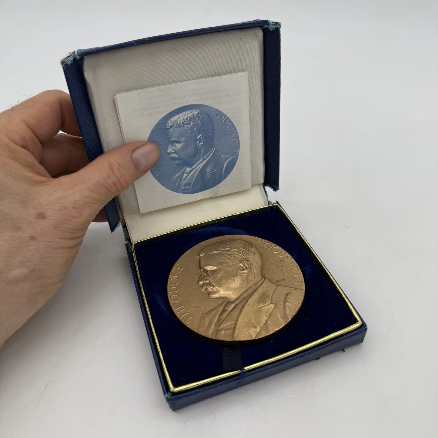 Teddy Roosevelt Second Inaugural Medal with original case and insert