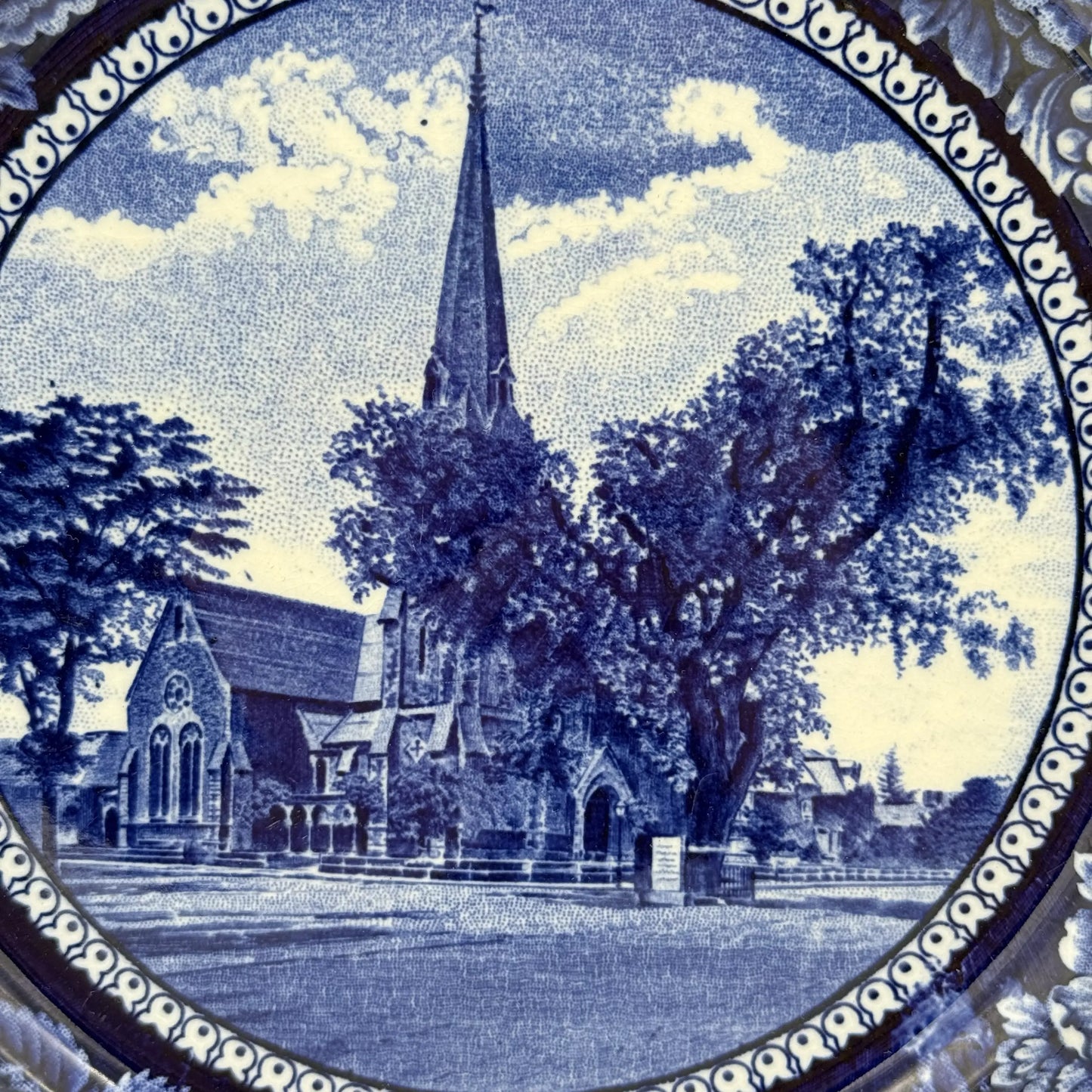 Historical Staffordshire "The Washington Elm at Cambridge, Massachusetts" Plate