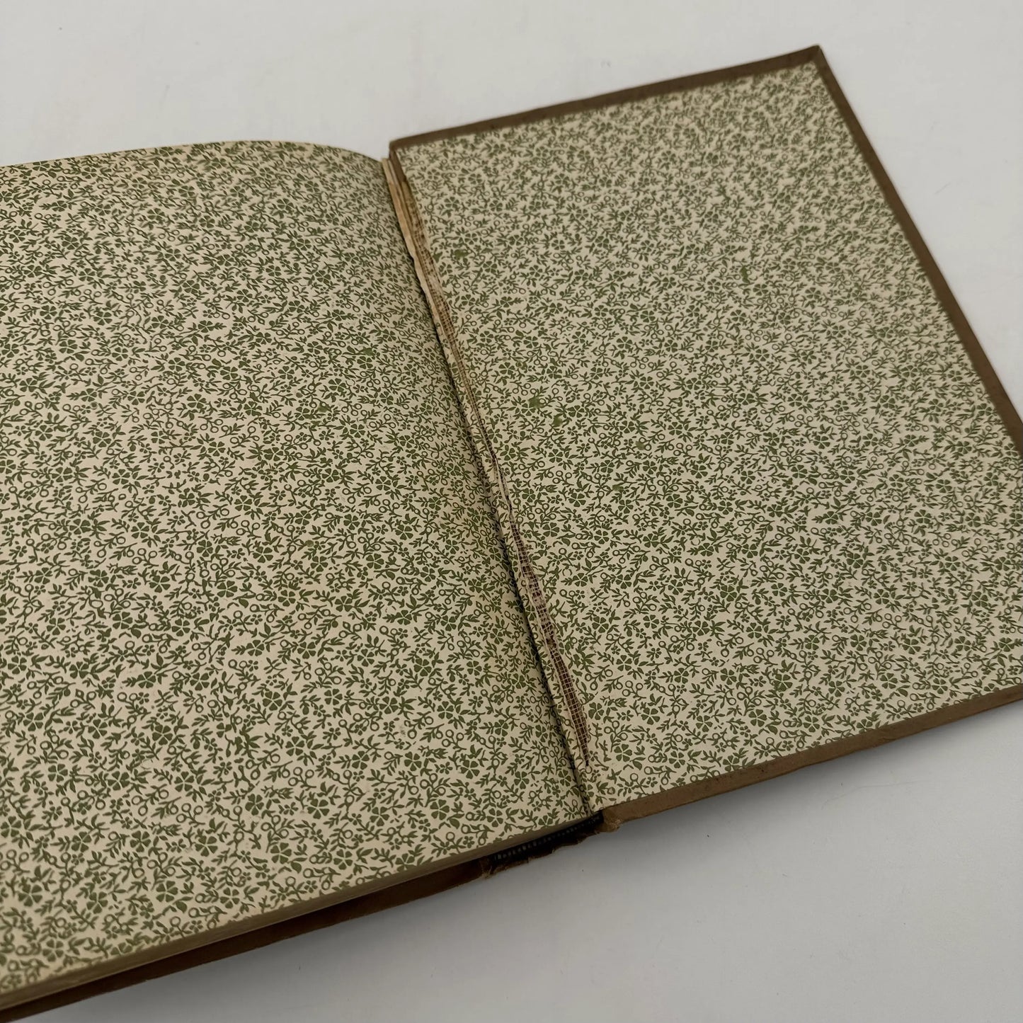 Uncle Tom's Cabin by Harriet Beecher Stowe — Memorial Edition — 1897