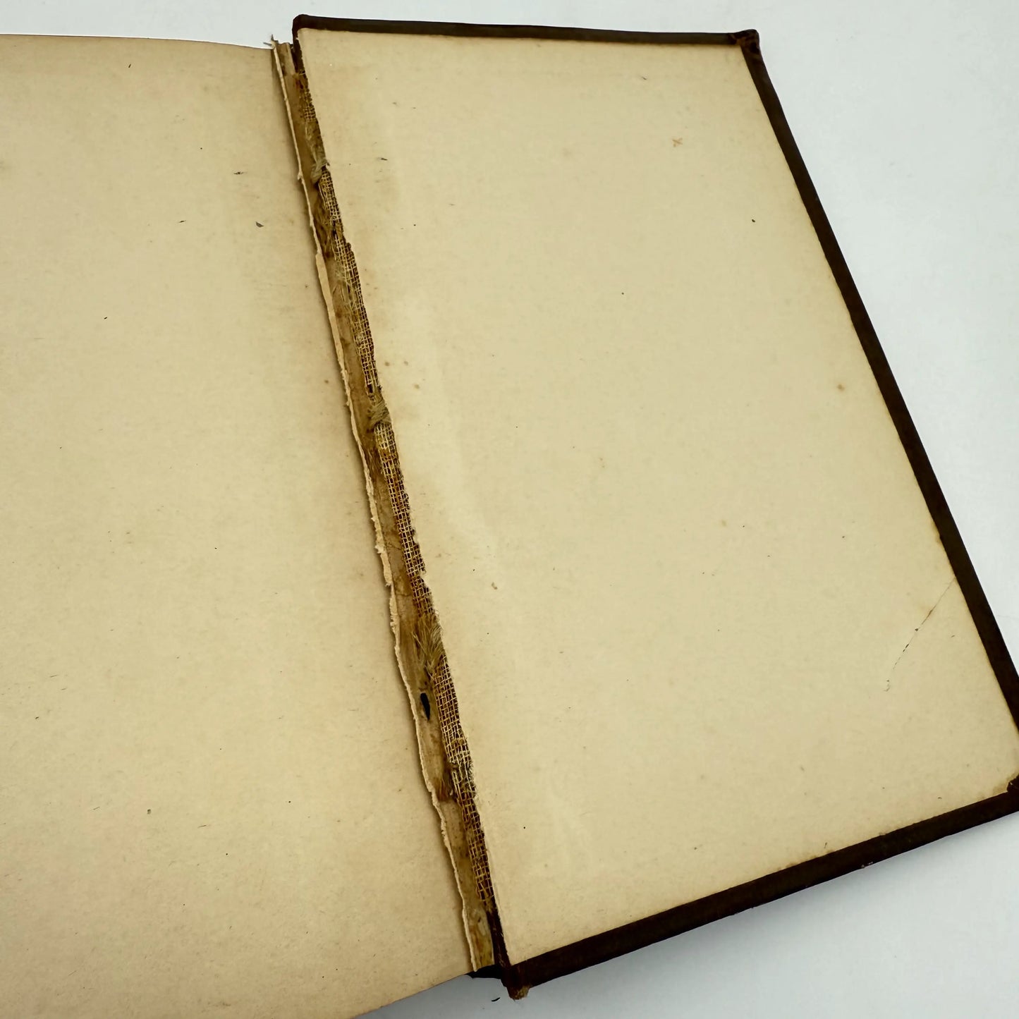 "Life of Washington" by Leonard Henley — 1882 — Sterling Edition