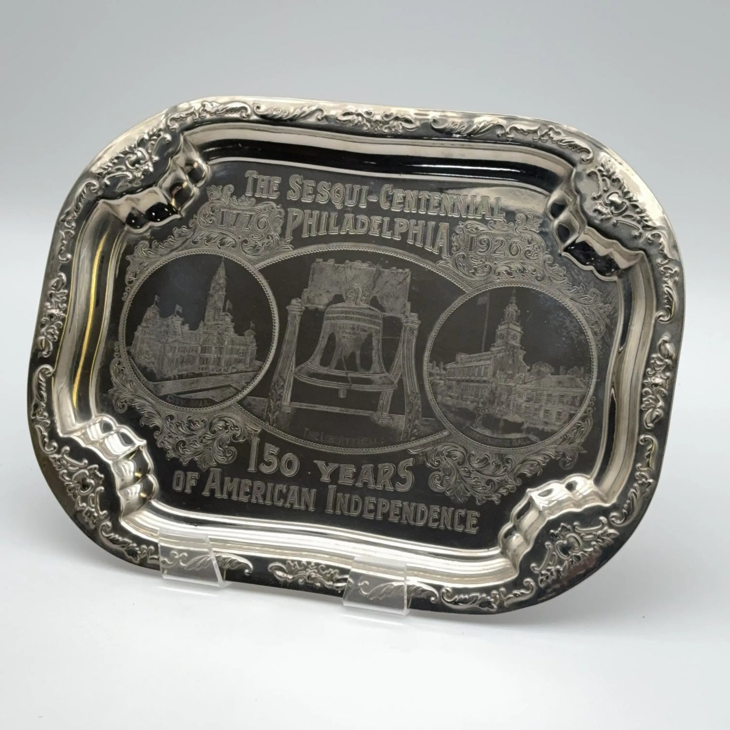 Large Sesqui-Centennial Tray — "150 Years of American Independence."