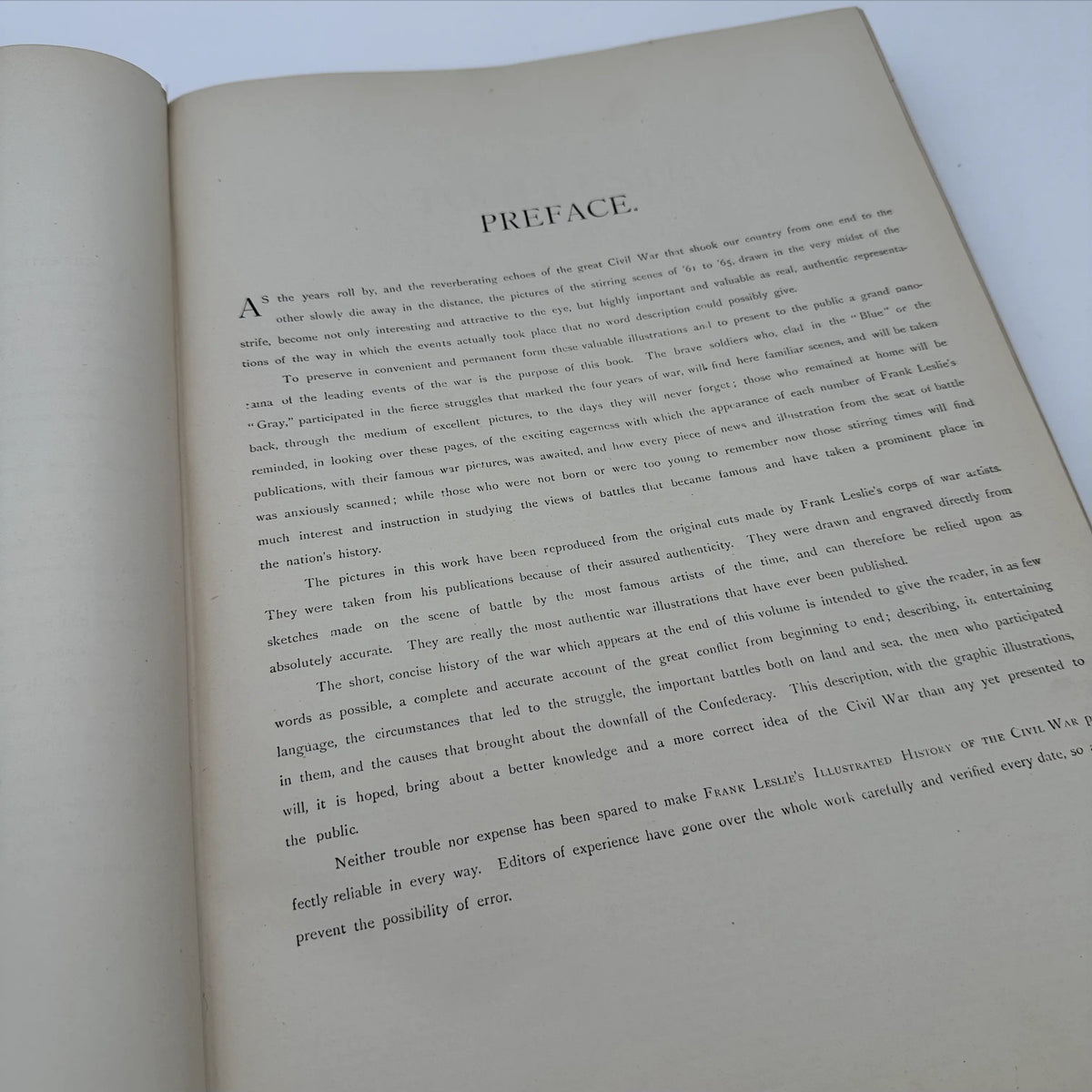 "Frank Leslie's Illustrated History of the Civil War" edited by Louis Shepheard Moat — 1895 — with authographs from two Civil War Generals