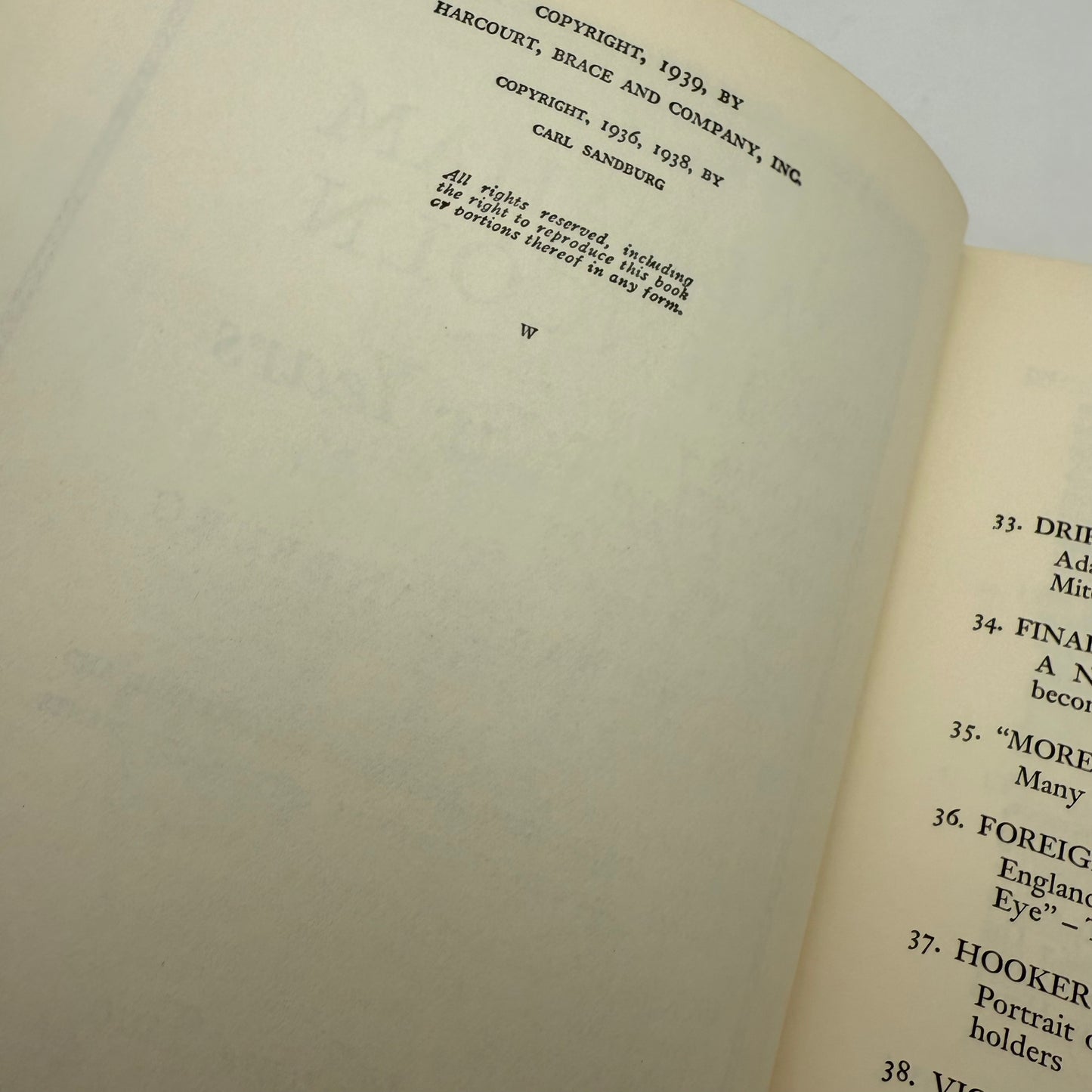 "Abraham Lincoln: The Prairie Years and The War Years" by Carl Sandburg — Complete six volume set