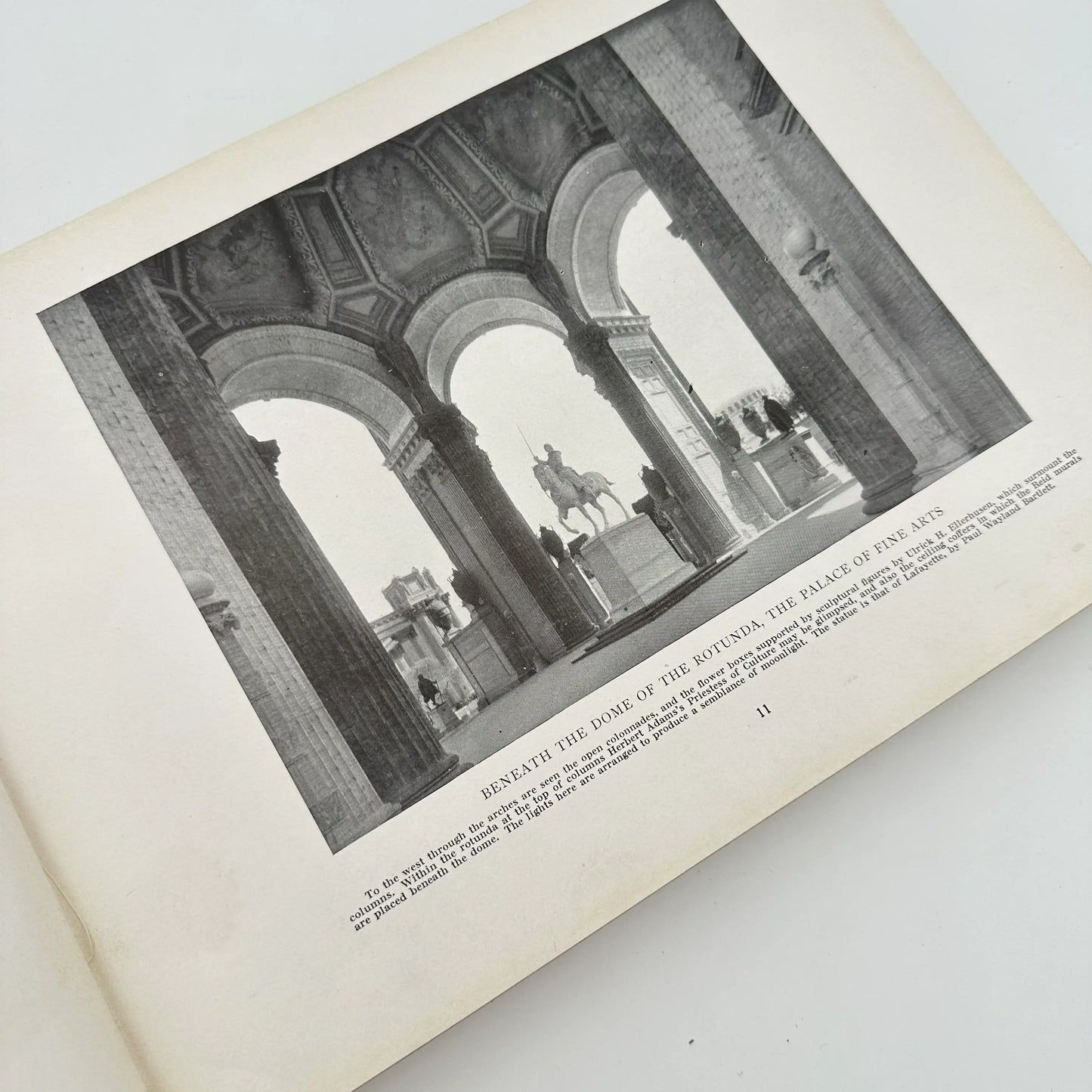 The Blue Book: A Comprehensive Official Souvenir View Book, Illustrating the Panama-Pacific Internation Exposition, San Francisco, 1915