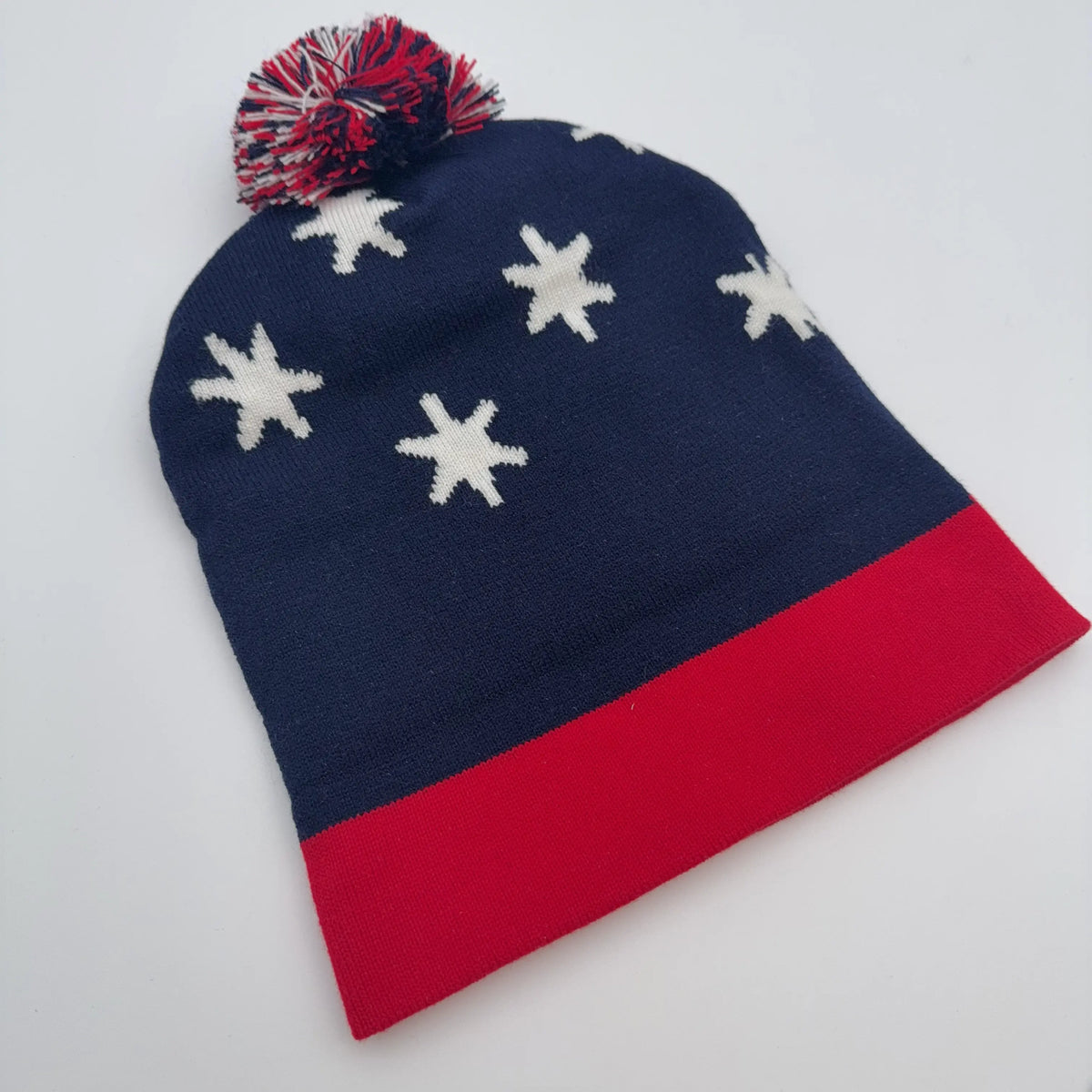 "Victory or Death" with Washington's HQ Flag Knit Pom Cap — Made in America