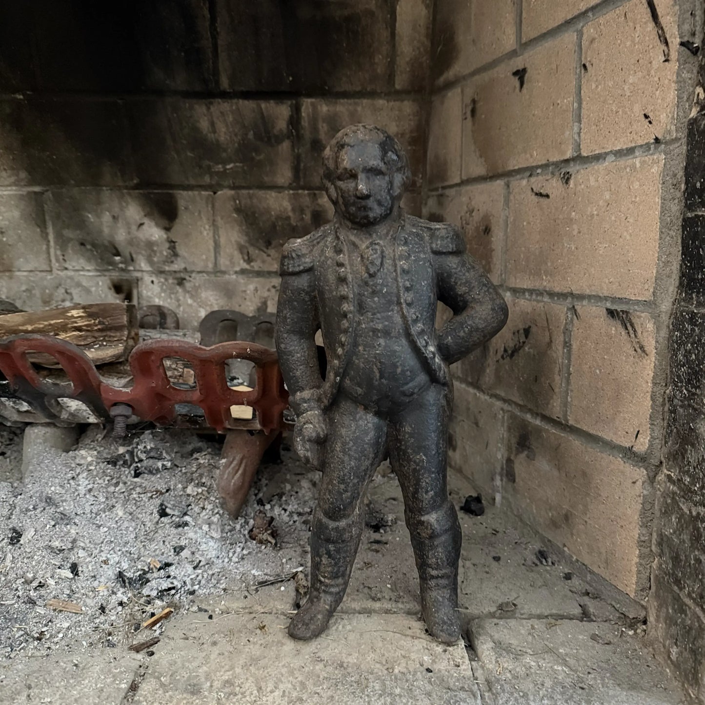 George Washington cast iron andirons – The History List