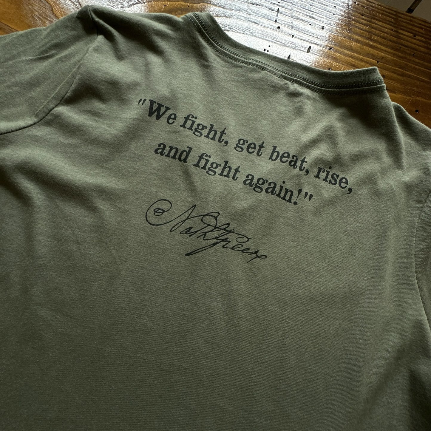 Nathanael Greene "We fight!" — Women's v-neck shirt