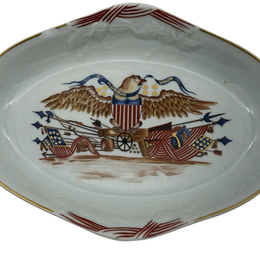 Small dish with eagle with shield and banner