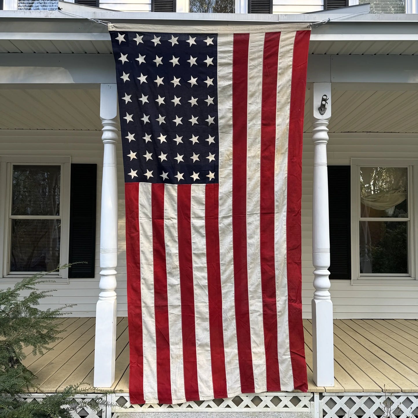Large 48 Star Flag in excellent condition — 4.75' x 9'