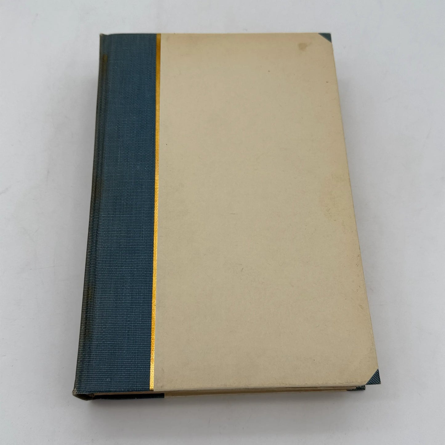 Limted edition signed by Admiral Byrd: "Discovery: The Story of the Second Byrd Antarctic Expedition" — 1935