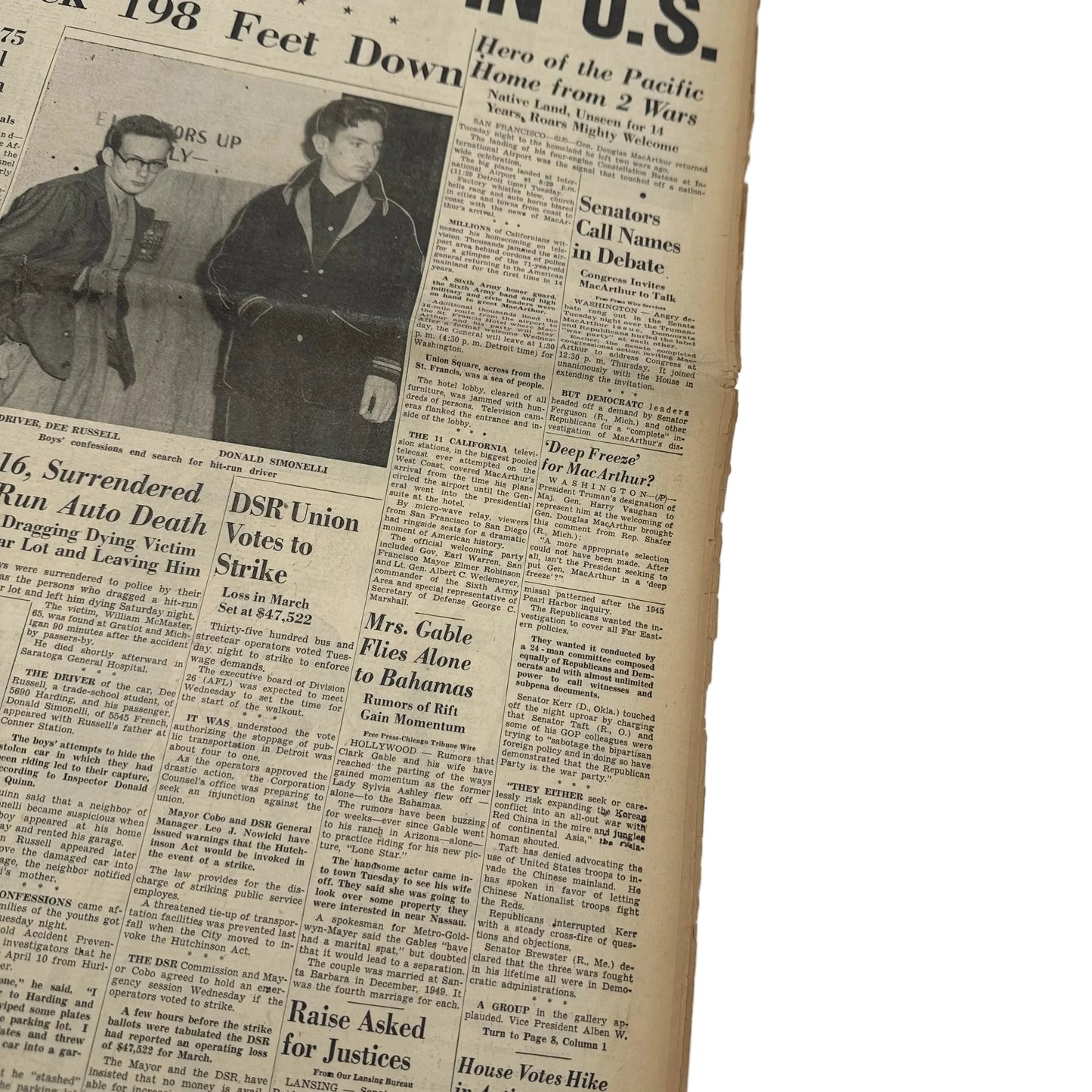Detroit Free Press — M'Arthur Lands in U.S. — April 18, 1951
