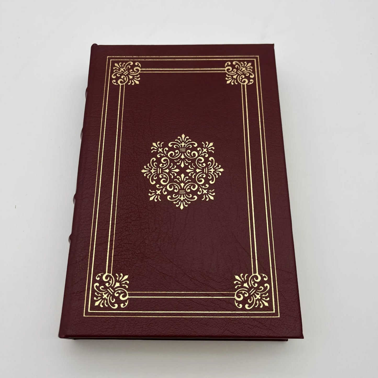 "The Greatest Generation" Signed by Tom Brokaw - Leather-bound, gilt-edged Easton Press edition 4
