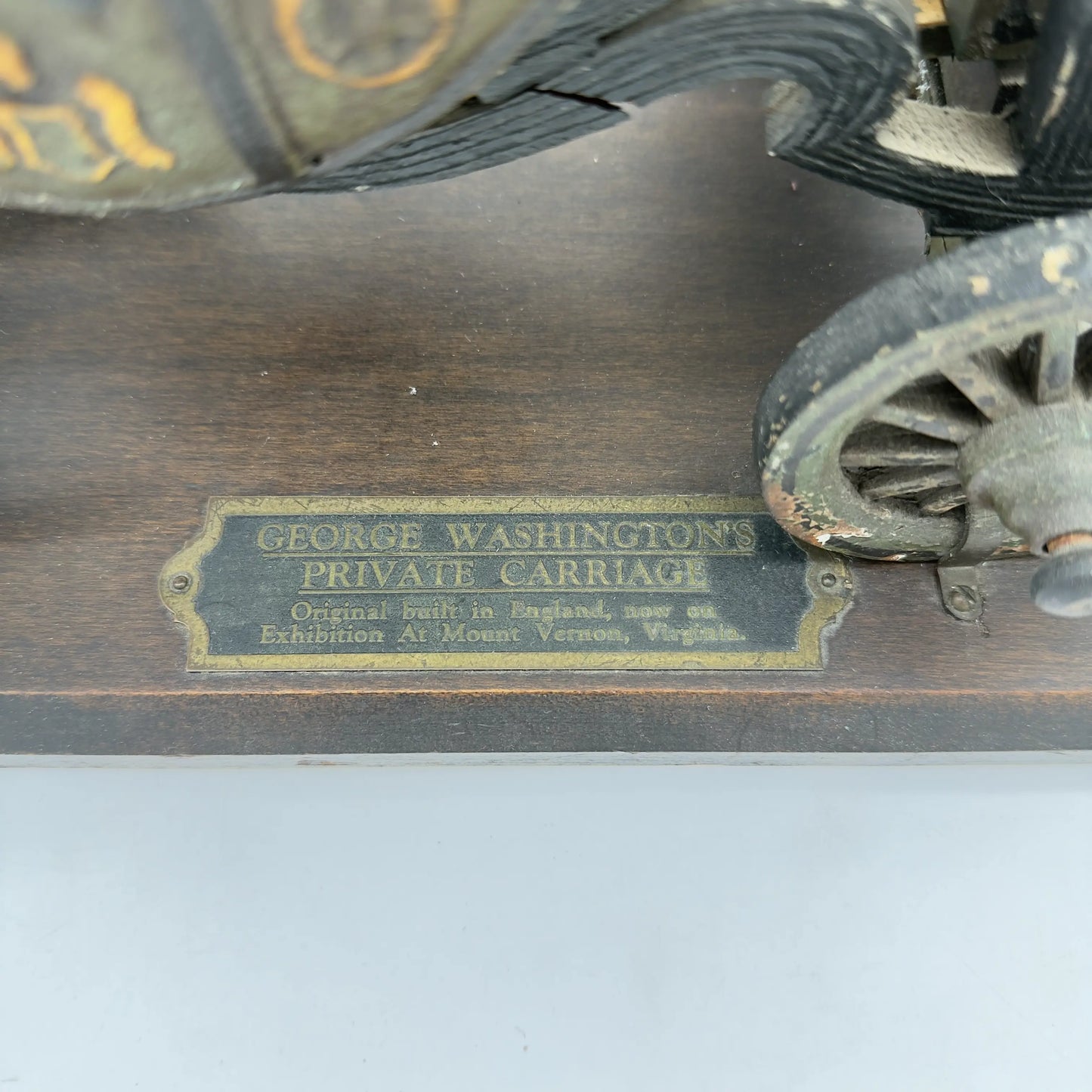 George Washington's Private Carriage And Horses — Miniature Replica