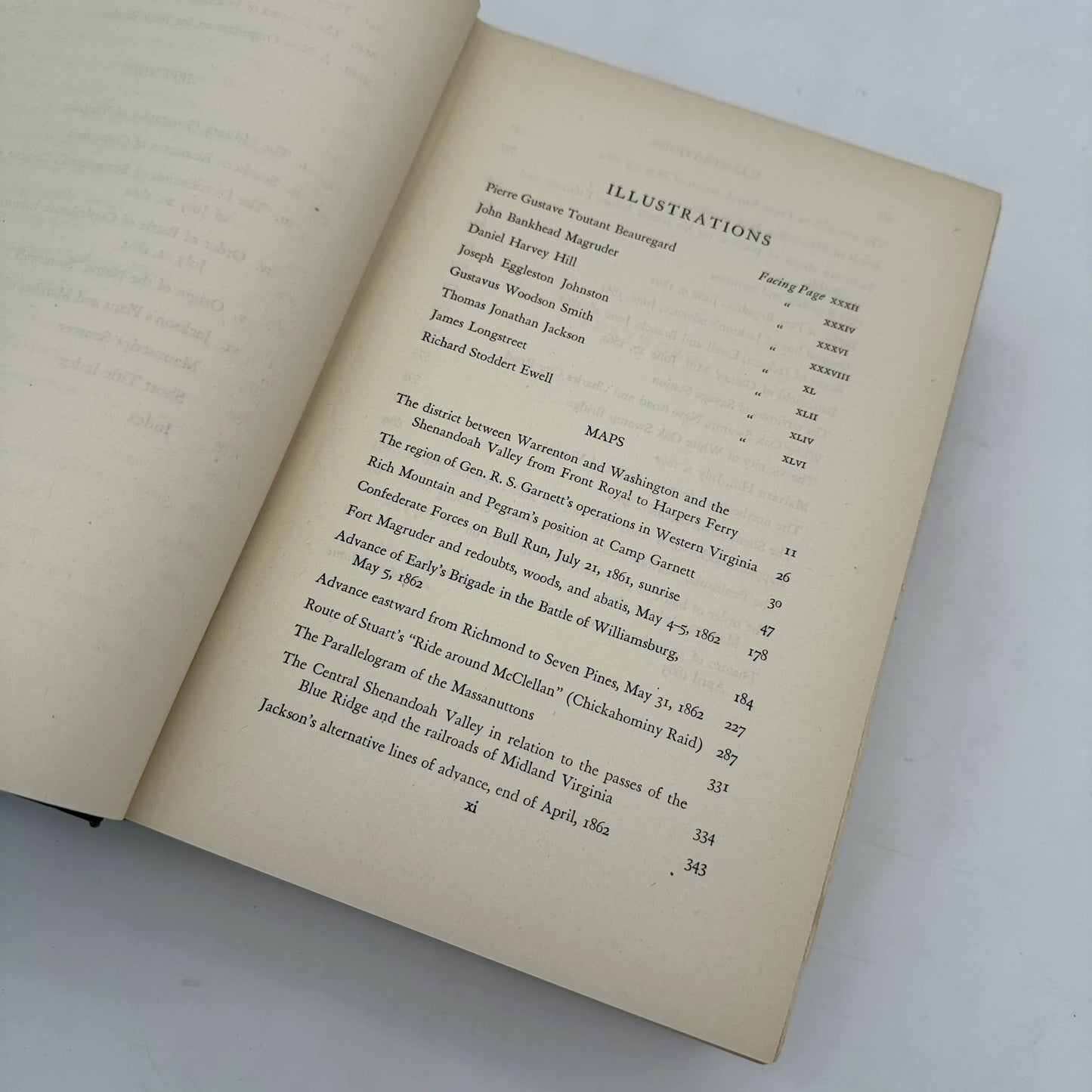 "Lee's Lieutenants: A Study in Command" — Douglass Southall Freeman — Volume 1