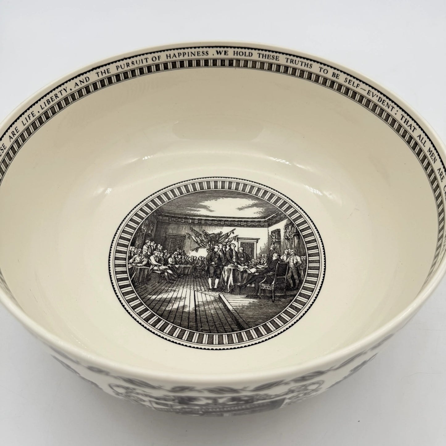 Wedgwood "The Liberty Bowl" — Signing of the Declaration of Independence