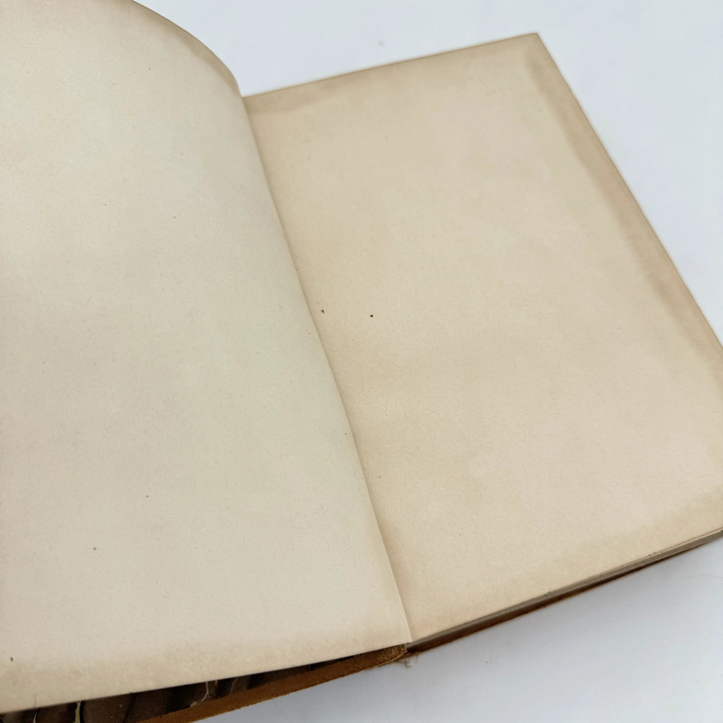Military Journal of the American Revolution by James Thacher — 1862