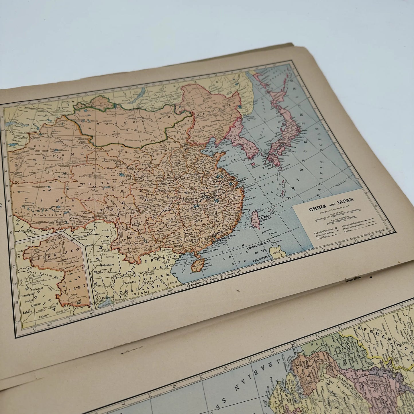 Hammond's Self-Revising World Atlas and Gazetteer—War Edition