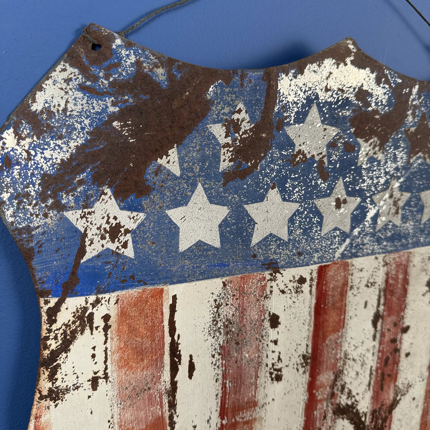 Painted tin shield with 13 stars and stripes — Early 1900s