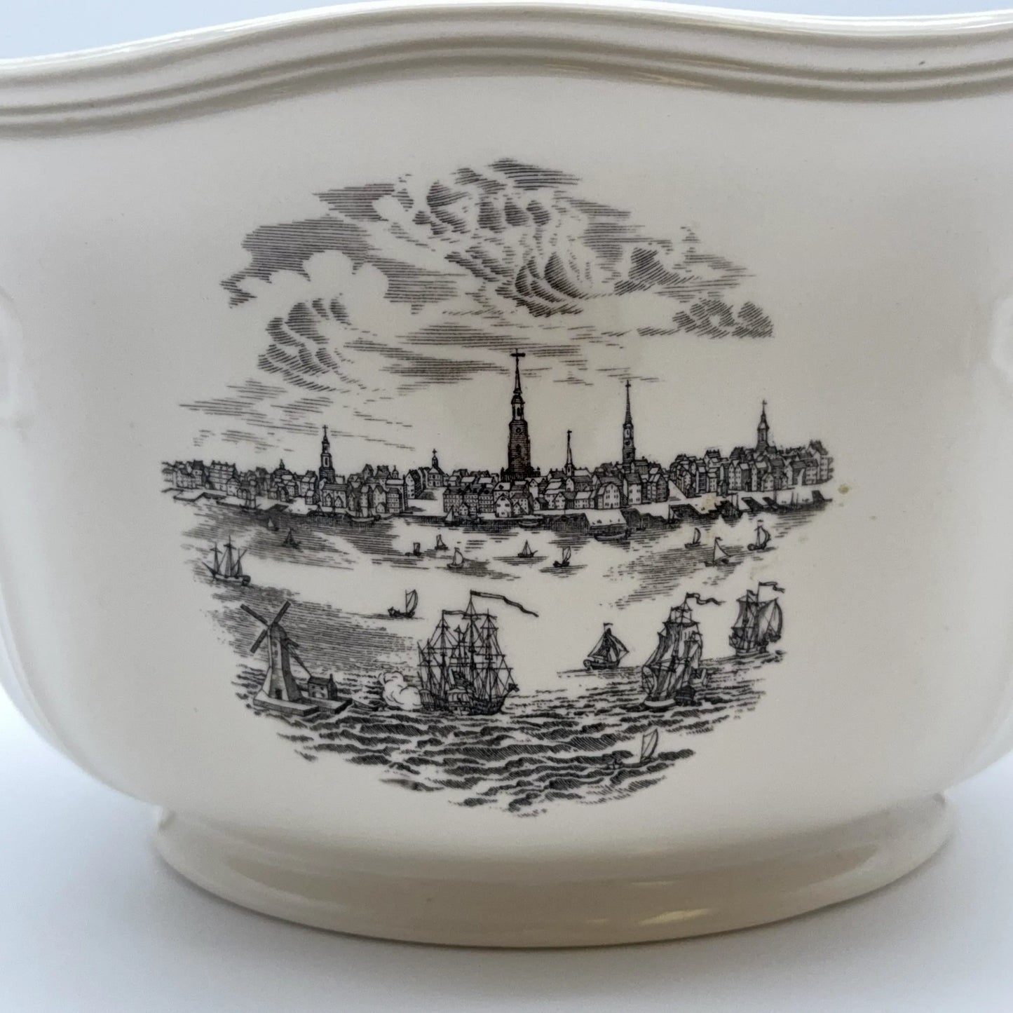 Wedgwood “Philadelphia” Queensware Punch Bowl — First Edition for John Wanamakeranamaker