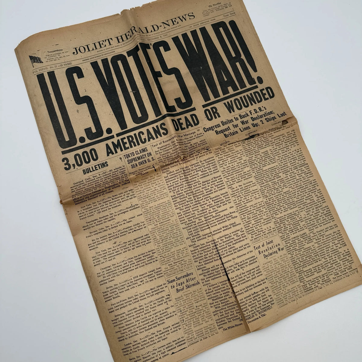 World War II Newspapers with major events of the war — Outbreak, Pearl Harbor, FDR Dies, V-E Day, atomic bomb dropped, more