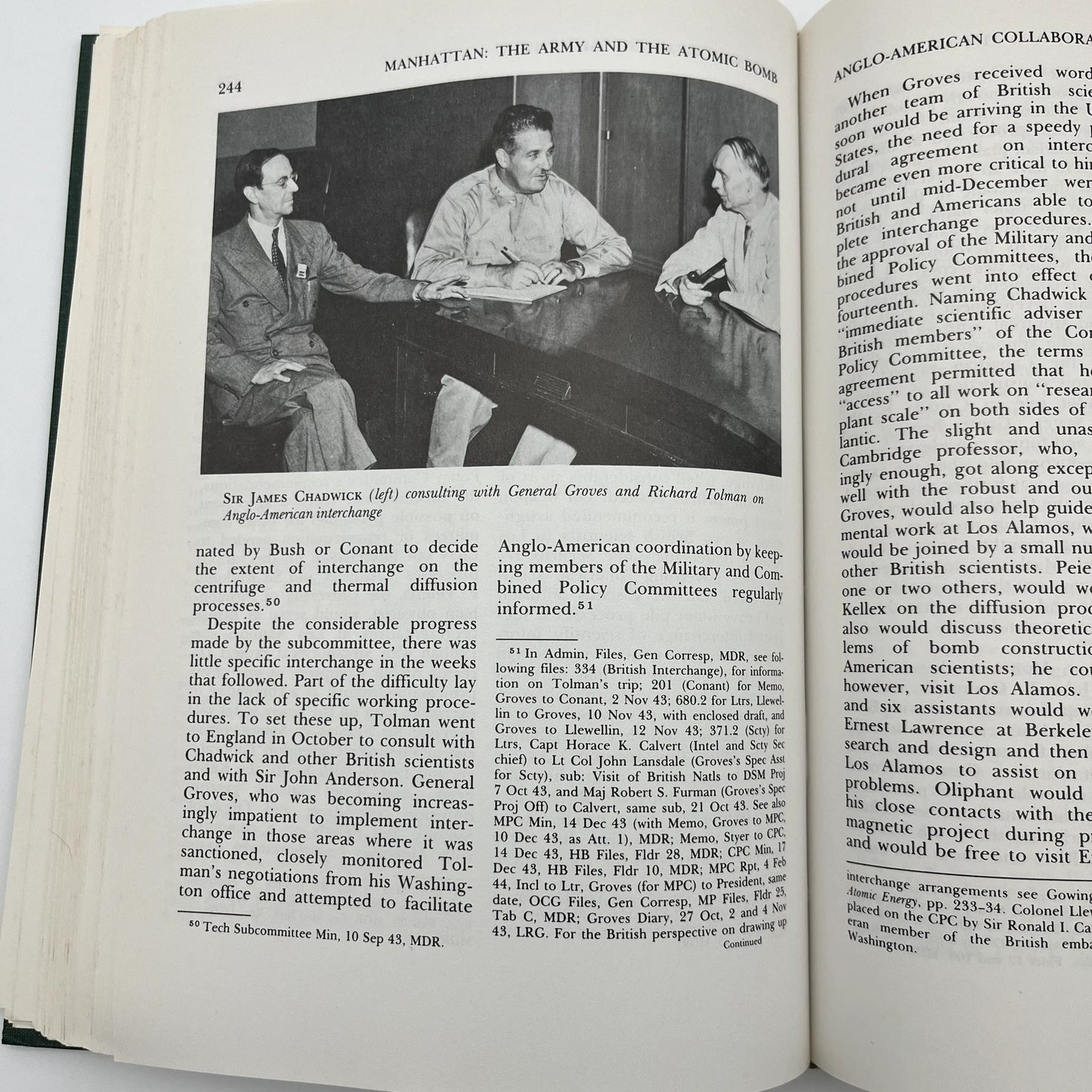 The U.S. Army in World War II: Manhattan: The Army and the Atomic Bomb