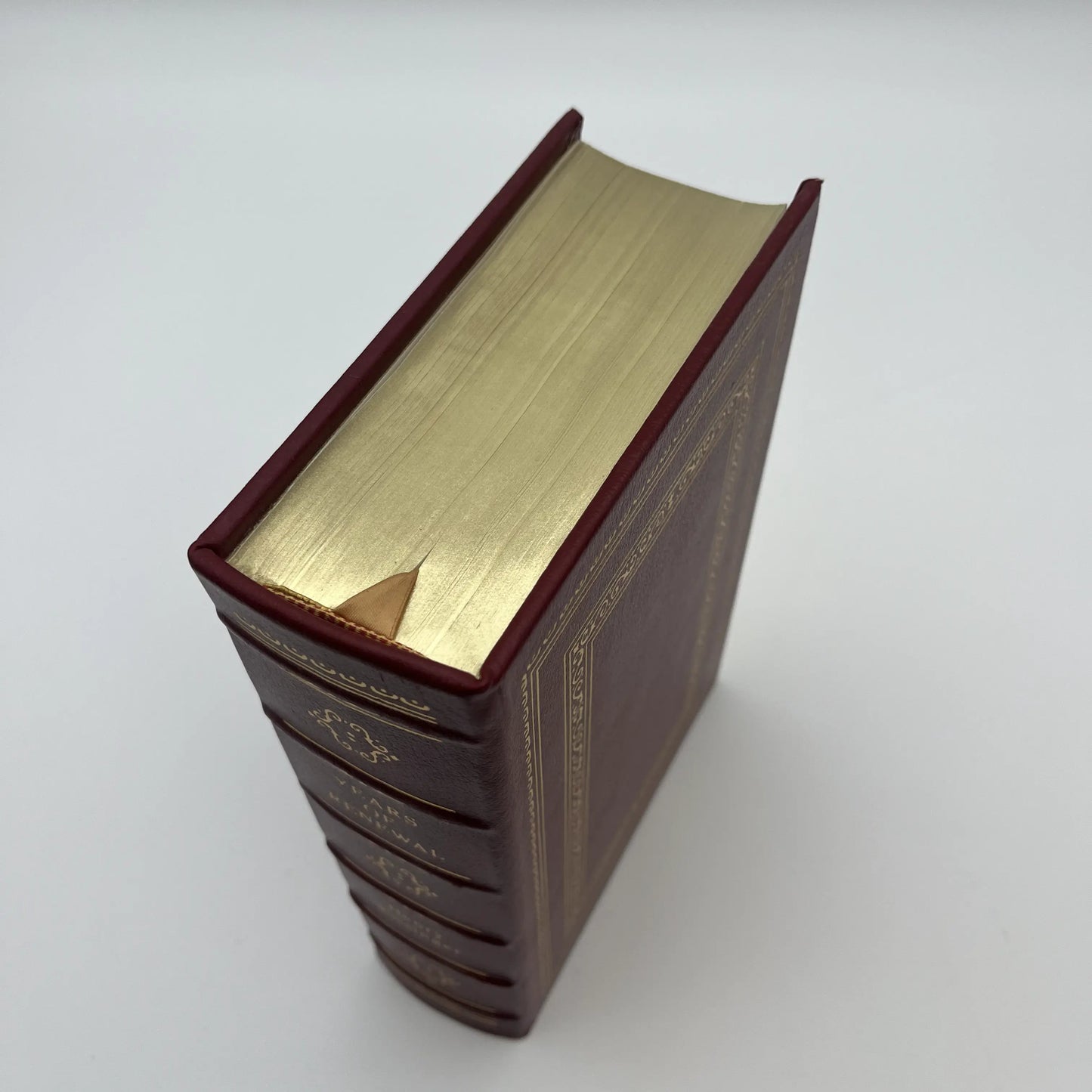 "Years of Renewal" — Signed by Henry Kissinger - Leather-bound, gilt-edged Easton Press edition
